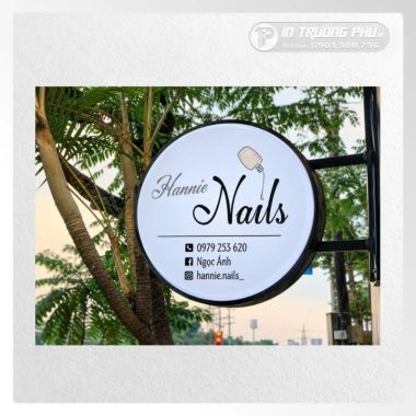 Mẫu Biển Vẫy Nail