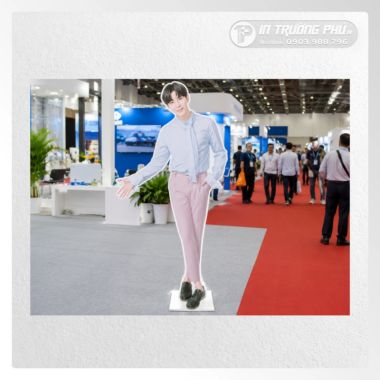 Standee hình người
