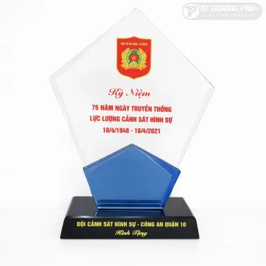 Kỷ niệm chương PL037