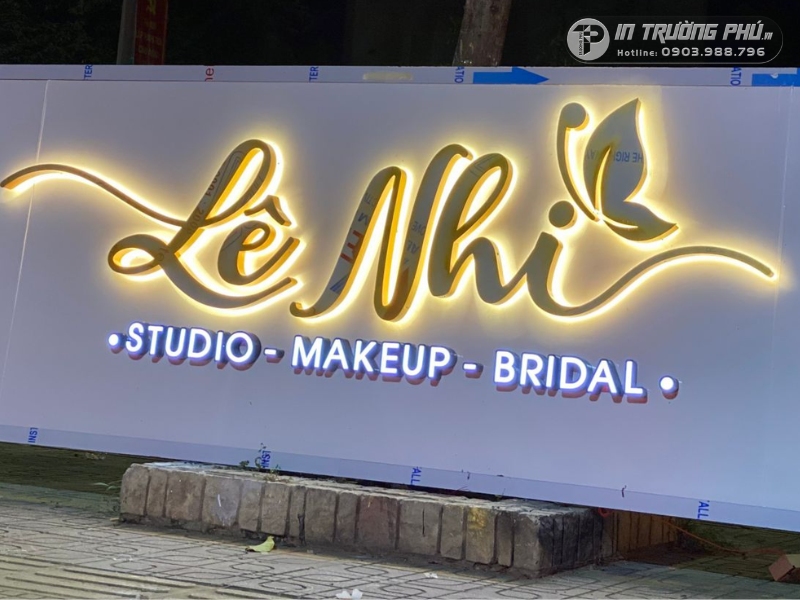 bảng hiệu spa