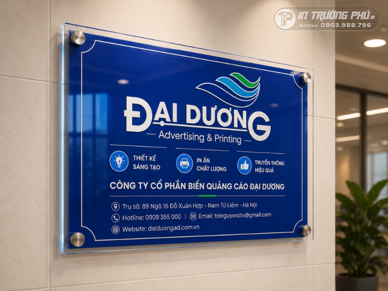 Biển mica treo tường