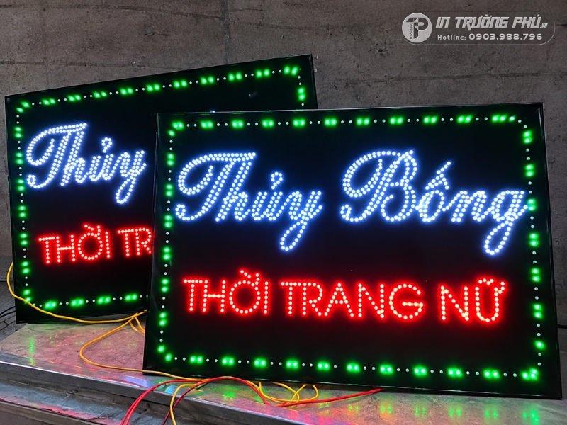 Biển vẫy quần &aacute;o