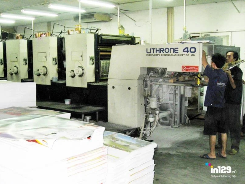 C&ocirc;ng ty in m&aacute;c quần &aacute;o
