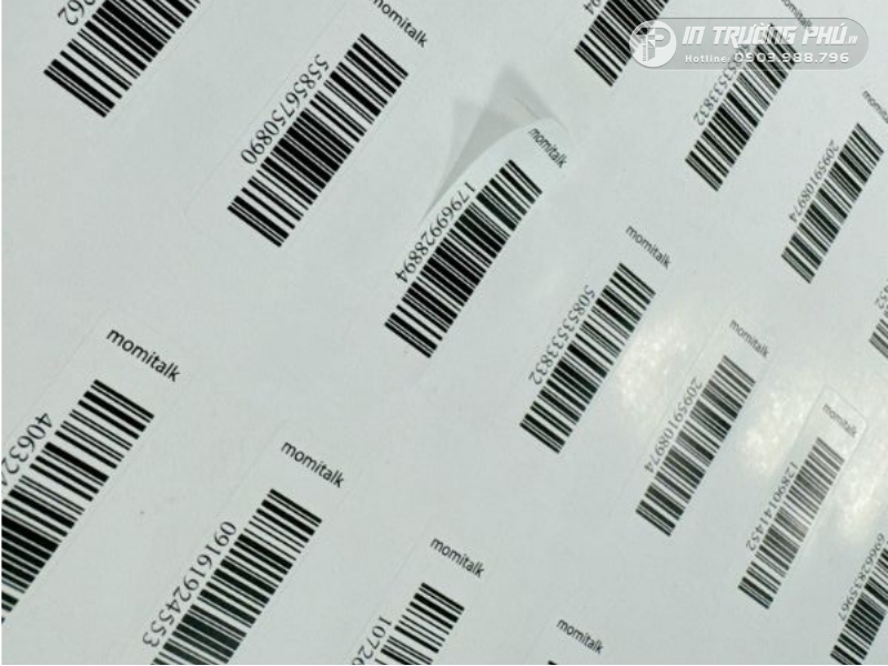 Tem m&atilde; vạch decal nhựa PVC