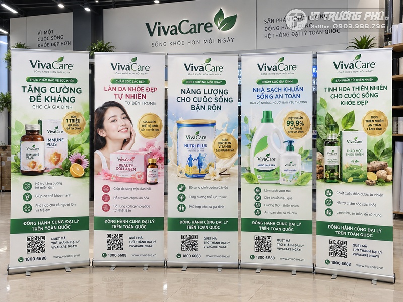 Standee quảng c&aacute;o sản phẩm