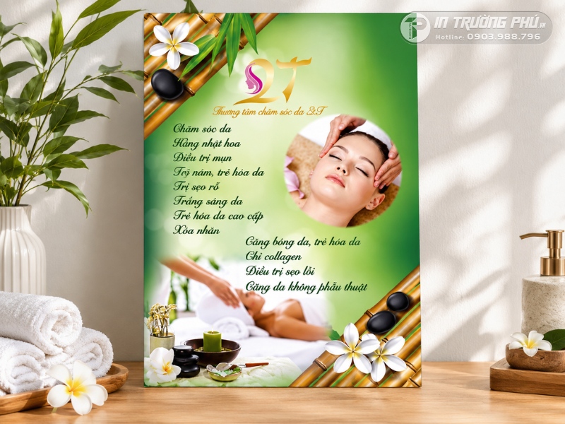Mẫu tờ rơi spa nổi bật với h&igrave;nh ảnh l&aacute; xanh v&agrave; hoa nhẹ nh&agrave;ng
