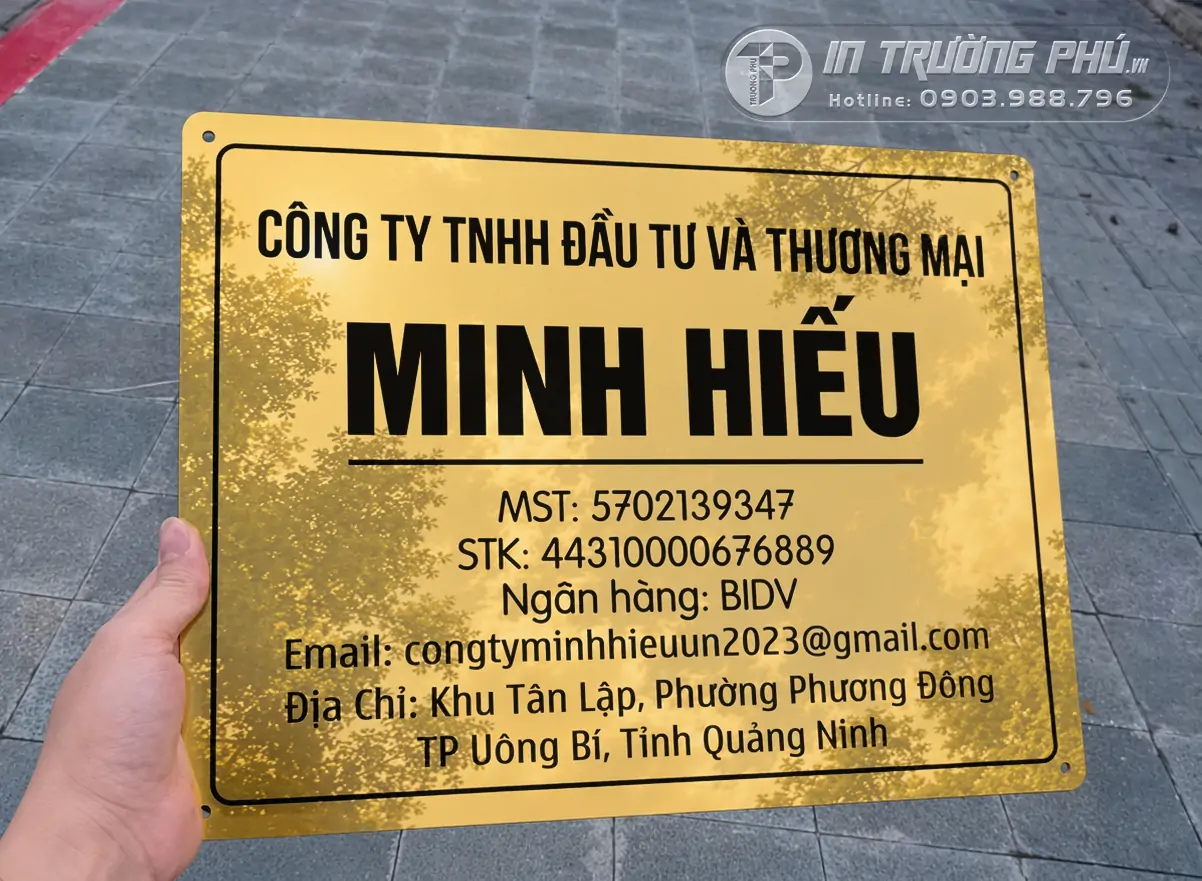 Biển c&ocirc;ng ty - Aluminium gương in UV - Biển trụ sở Alumec gương v&agrave;ng