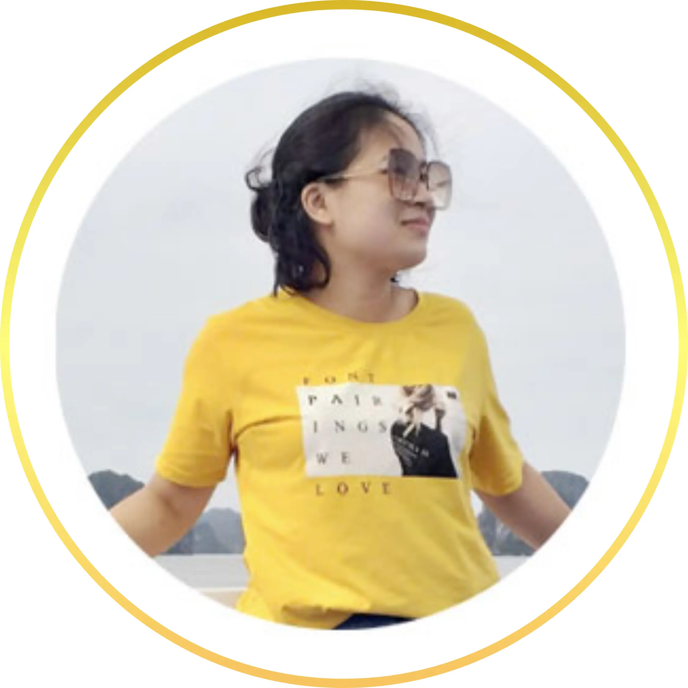 Ms. Thúy bé